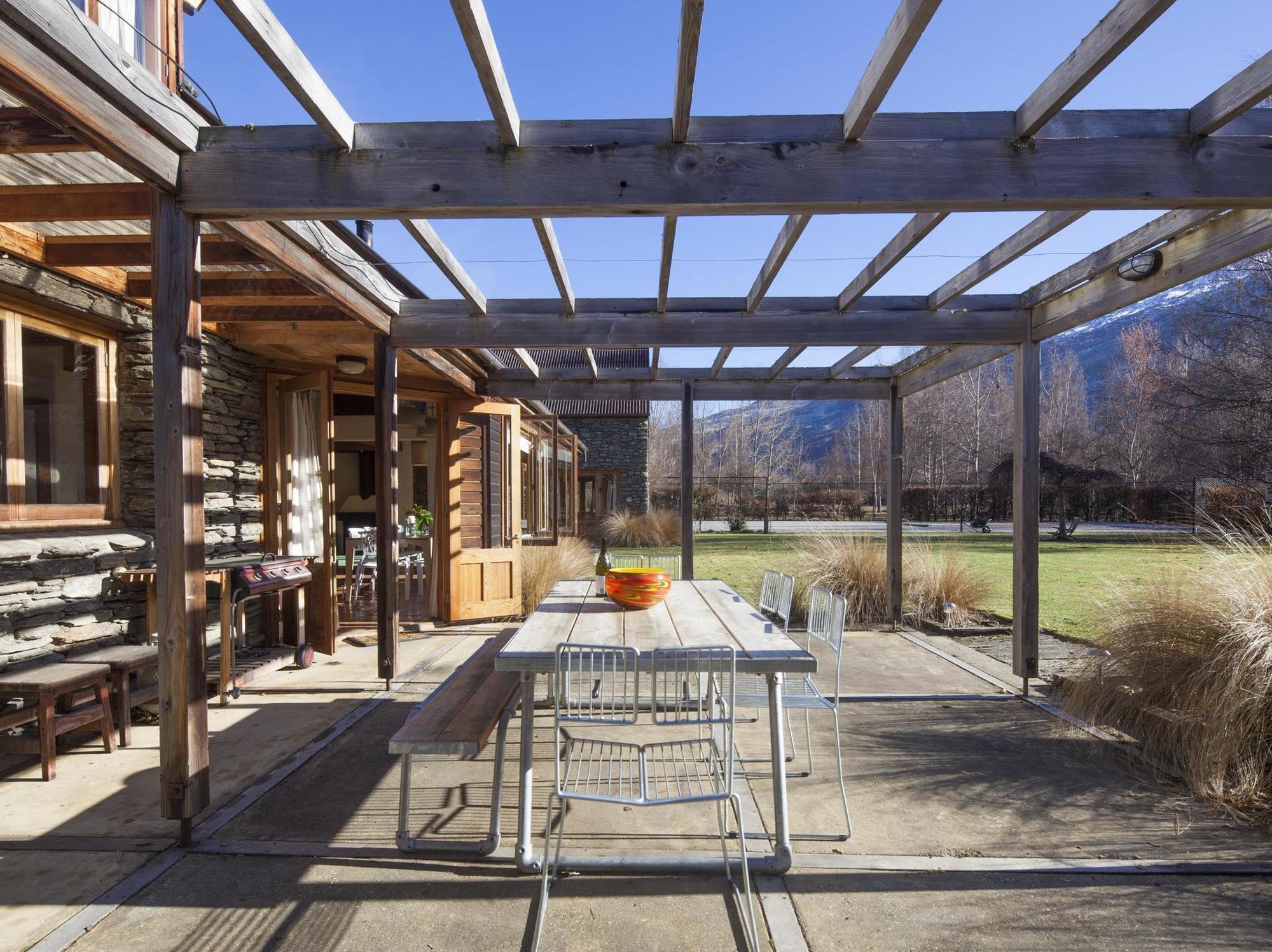 Wharenui Holiday Home By Majordomo Arrowtown Esterno foto